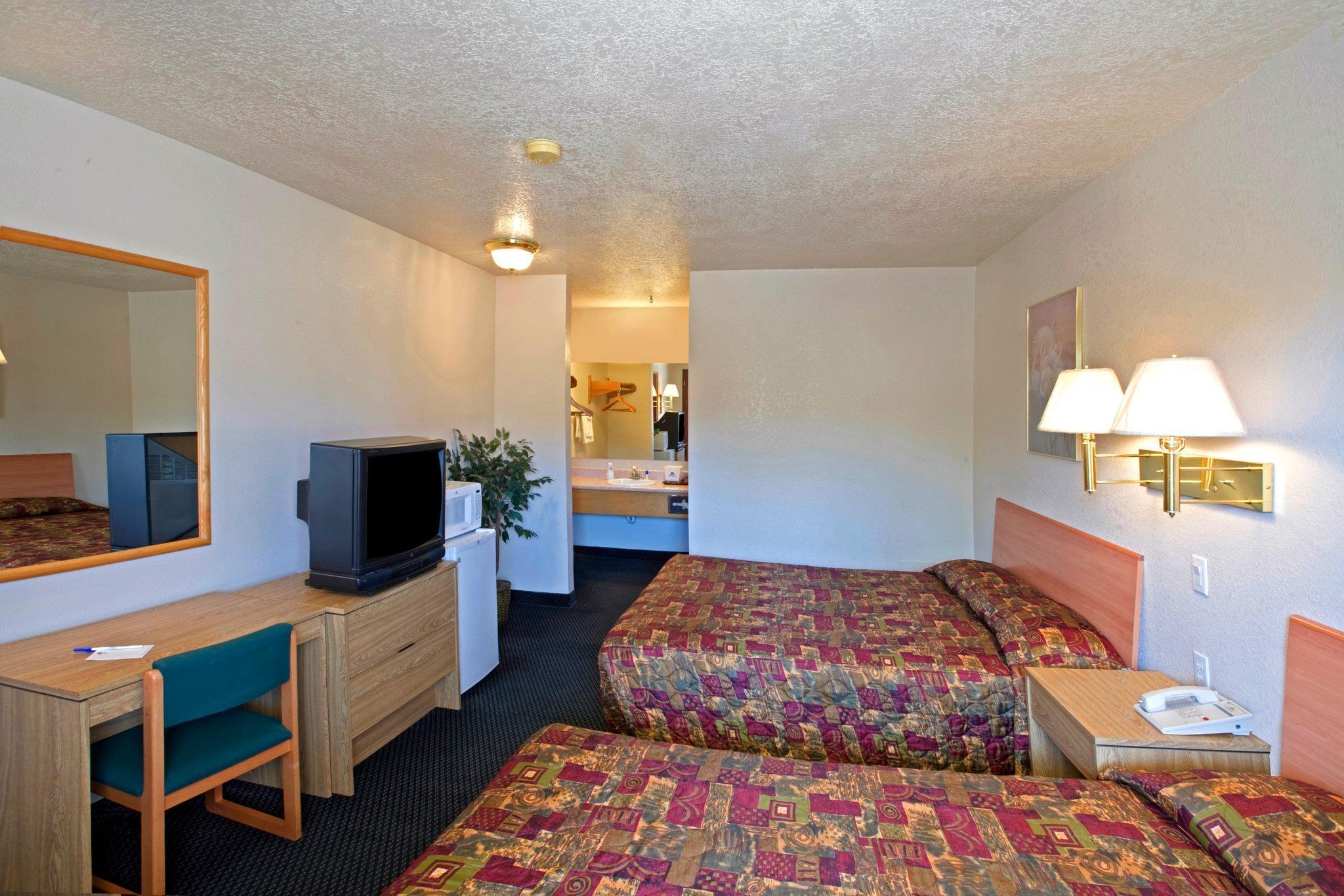 Travelodge By Wyndham Albuquerque East Buitenkant foto