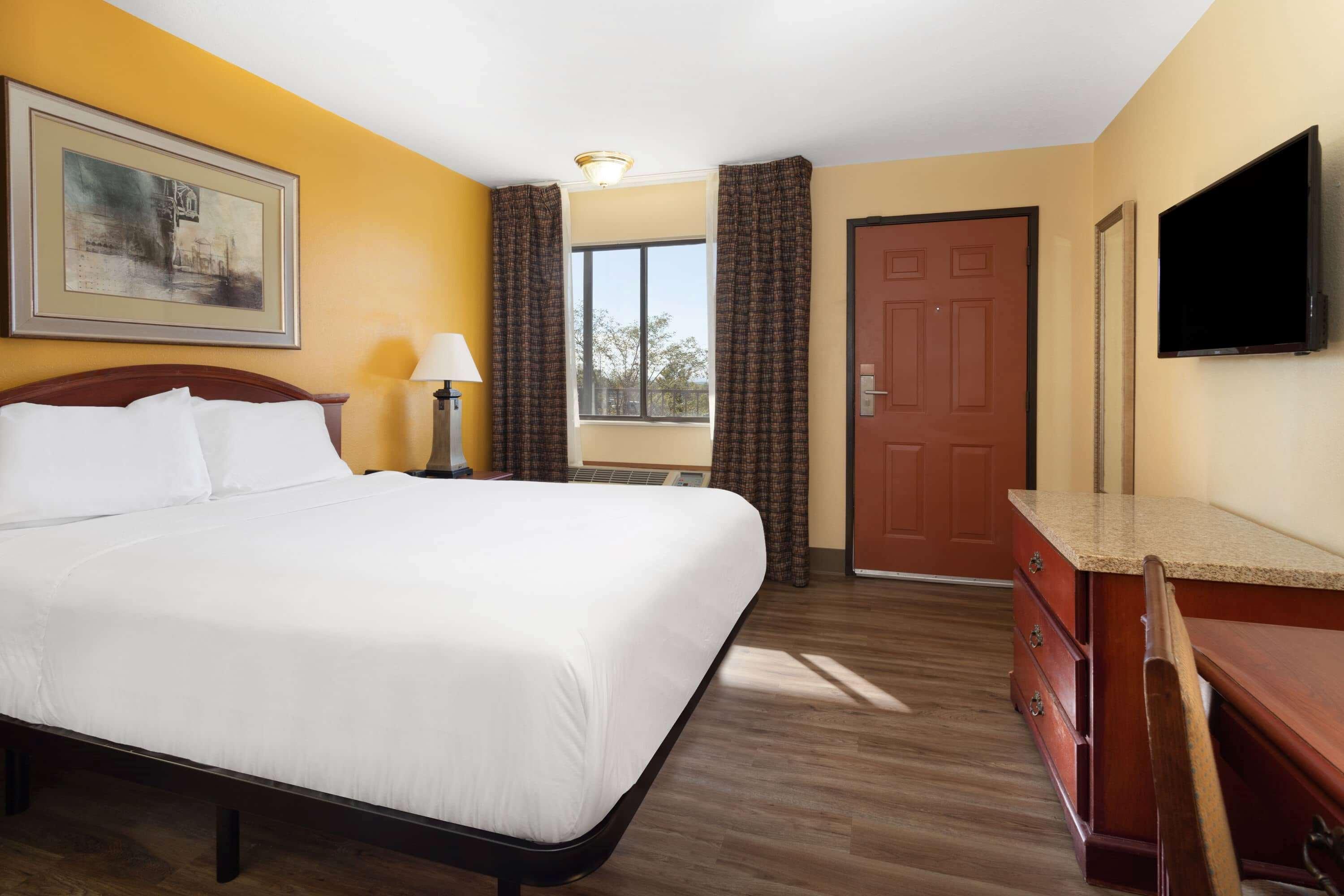 Travelodge By Wyndham Albuquerque East Buitenkant foto